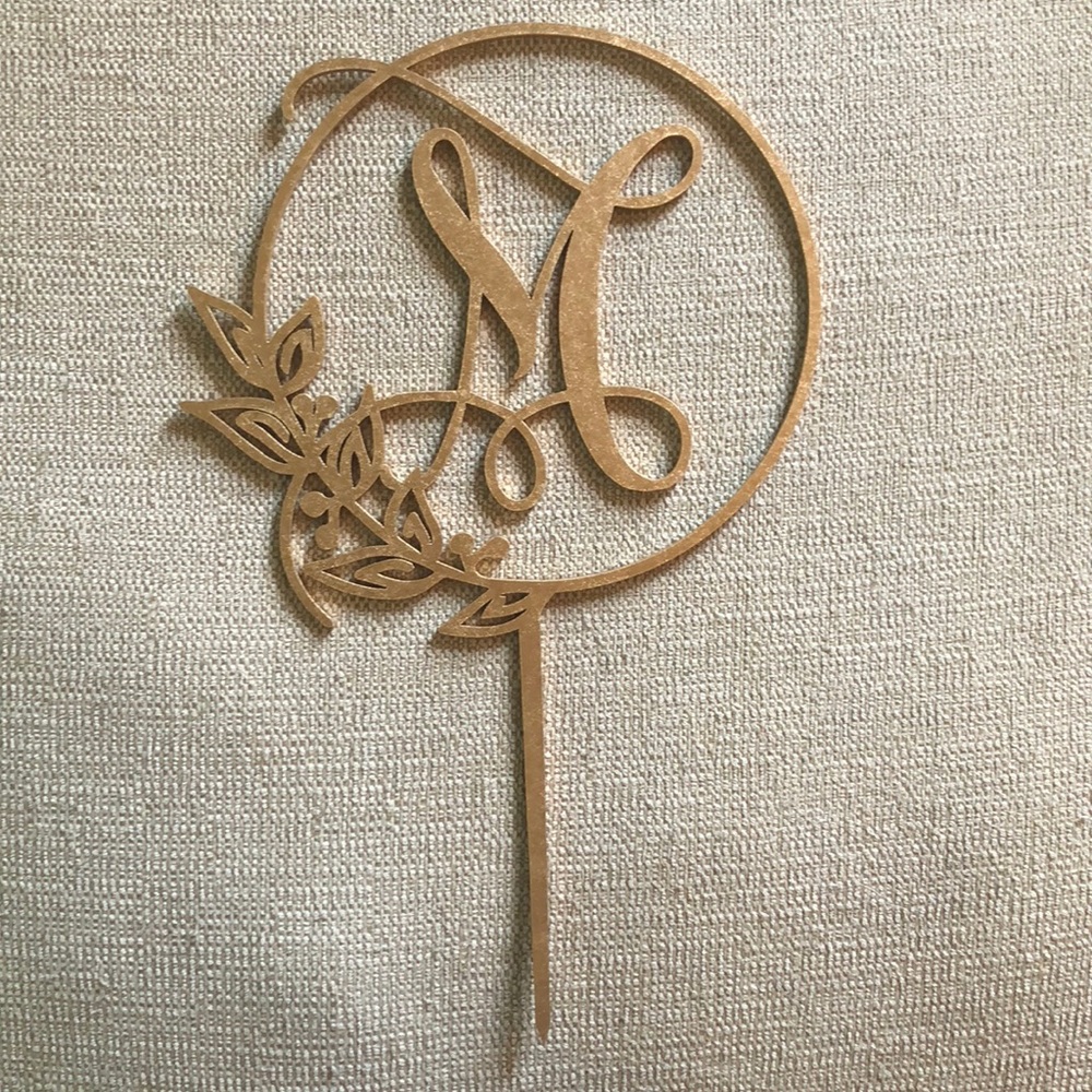 BRAND NEW WEDDING CAKE TOPPER